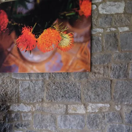 Le De La Gray House Mettet