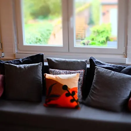 Le De La Gray House Mettet