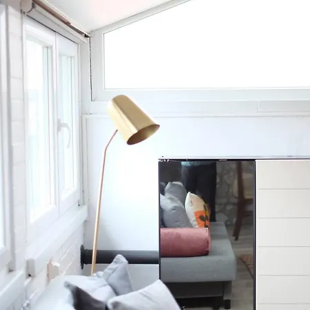 Le De La Gray House * Mettet