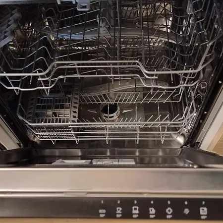 Le De La Gray House Mettet